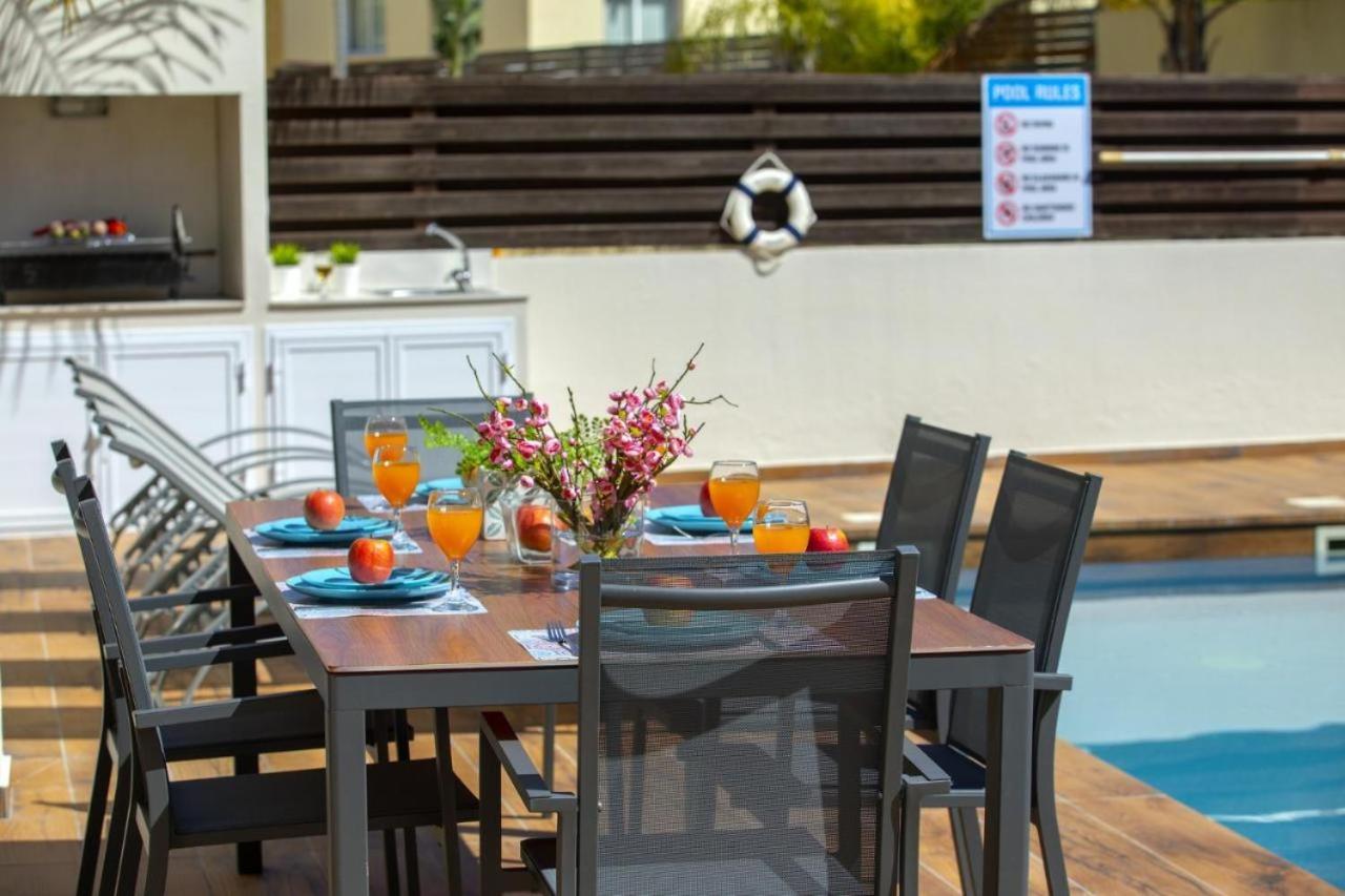 Tsokkos Family Villa - Pool Garden 2' Walk To Beach プロタラス エクステリア 写真